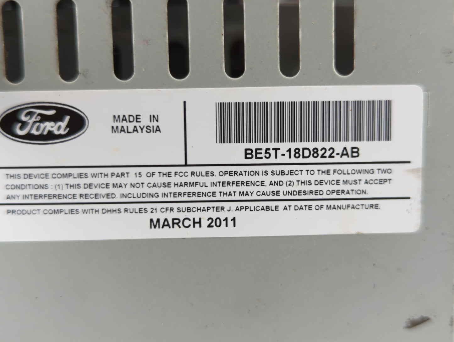 2011-2012 Ford Fusion Radio AM FM Cd Player Receiver Replacement P/N:BE5T-18D822-AB Fits Fits 2011 2012 OEM Used Auto Parts 
