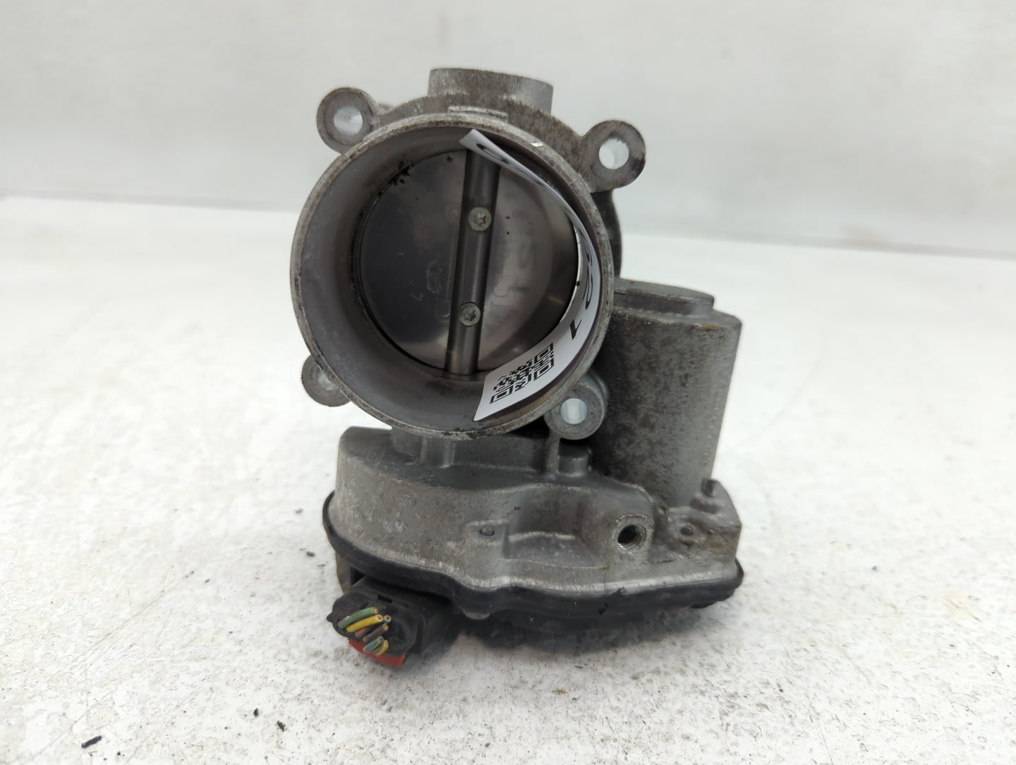 2010-2012 Ford Fusion Throttle Body P/N:DS76-9F991-AG Fits Fits 2009 2010 2011 2012 OEM Used Auto Parts - Oemusedautoparts1.