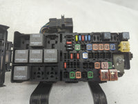2010-2012 Ford Fusion Fusebox Fuse Box Panel Relay Module P/N:BE5T-14290-H Fits Fits 2010 2011 2012 OEM Used Auto Parts - Oe