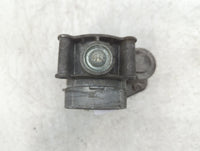 2010-2012 Ford Fusion Throttle Body P/N:DS7Z-D Fits Fits 2009 2010 2011 2012 OEM Used Auto Parts - Oemusedautoparts1.com