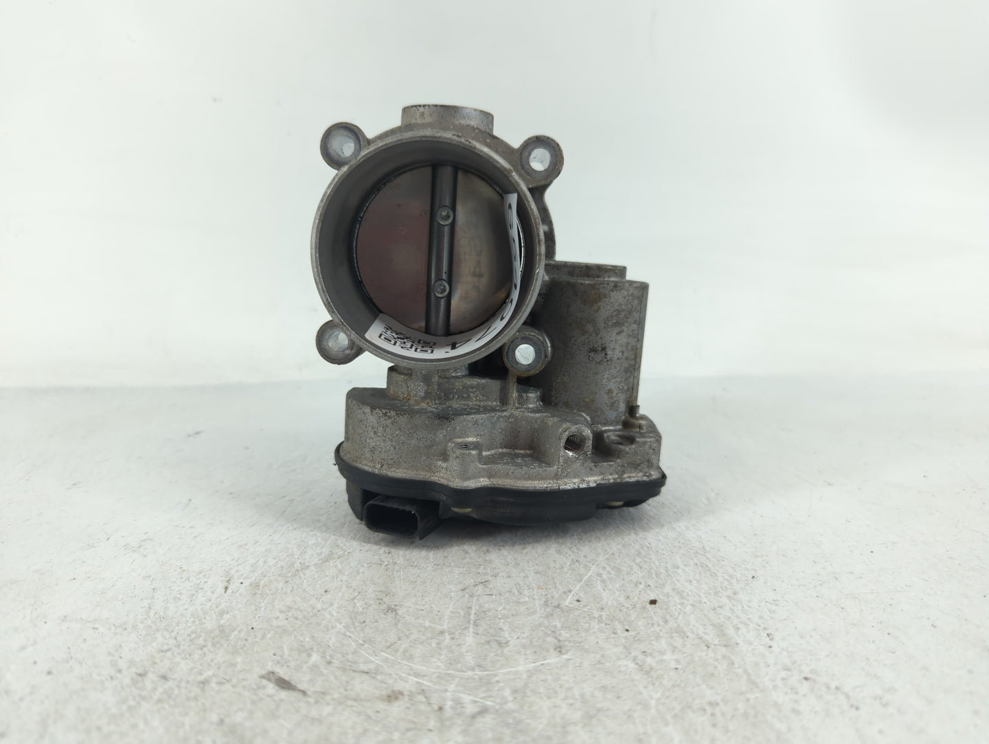 2010-2012 Ford Fusion Throttle Body P/N:DS7E-9F991-AJ Fits Fits 2009 2010 2011 2012 OEM Used Auto Parts - Oemusedautoparts1.