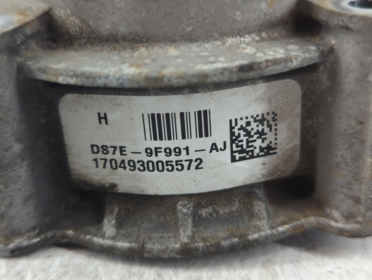 2010-2012 Ford Fusion Throttle Body P/N:DS7E-9F991-AJ Fits Fits 2009 2010 2011 2012 OEM Used Auto Parts - Oemusedautoparts1.