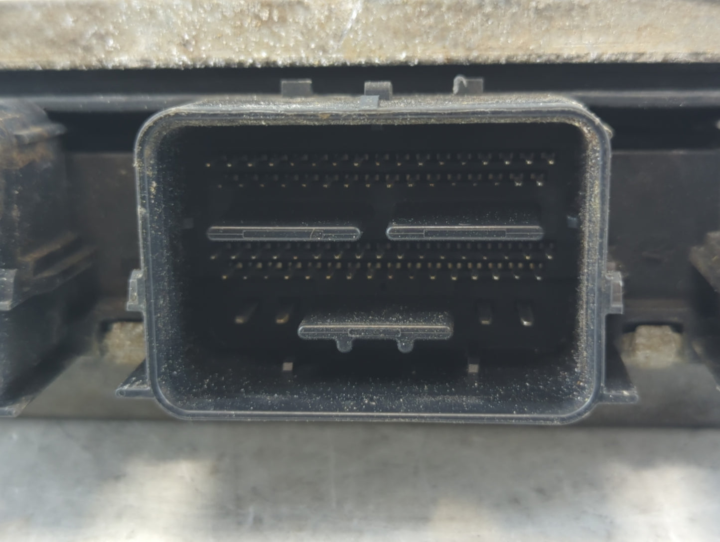 2011-2012 Ford Fusion PCM Engine Control Computer ECU ECM PCU OEM P/N:BL8A-12B684-AB AE5A-12A650-EPE Fits Fits 2011 2012 OEM