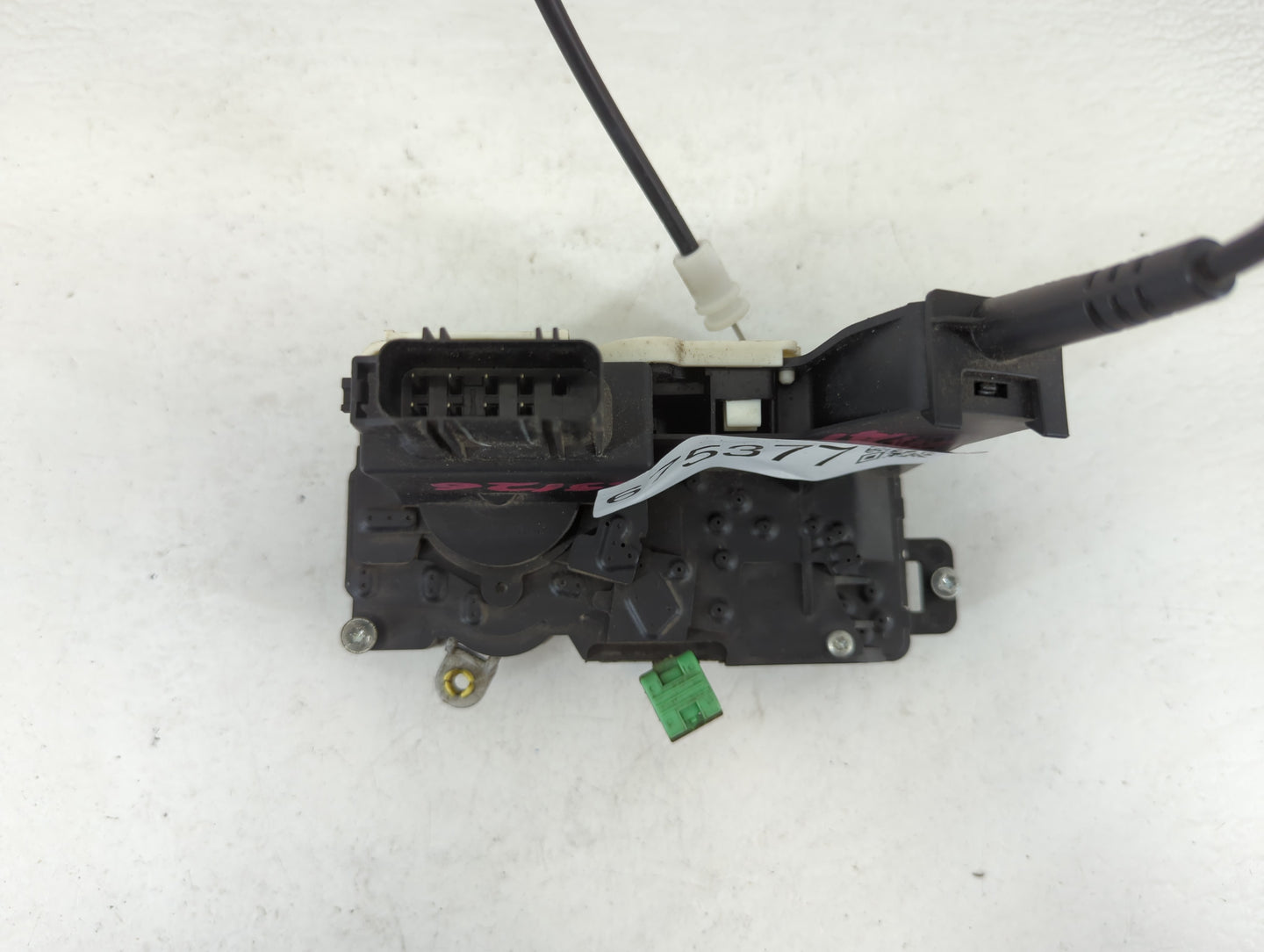 2010-2012 Ford Fusion Passenger Front Right Door Handle Exterior Assembly - Oemusedautoparts1.com