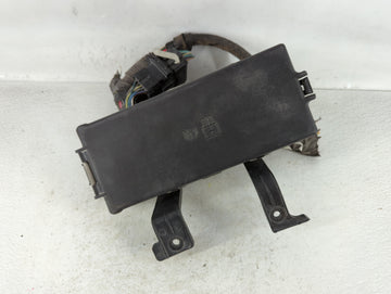2010-2012 Ford Fusion Fusebox Fuse Box Panel Relay Module P/N:54-7146-30 Fits Fits 2010 2011 2012 OEM Used Auto Parts - Oemu