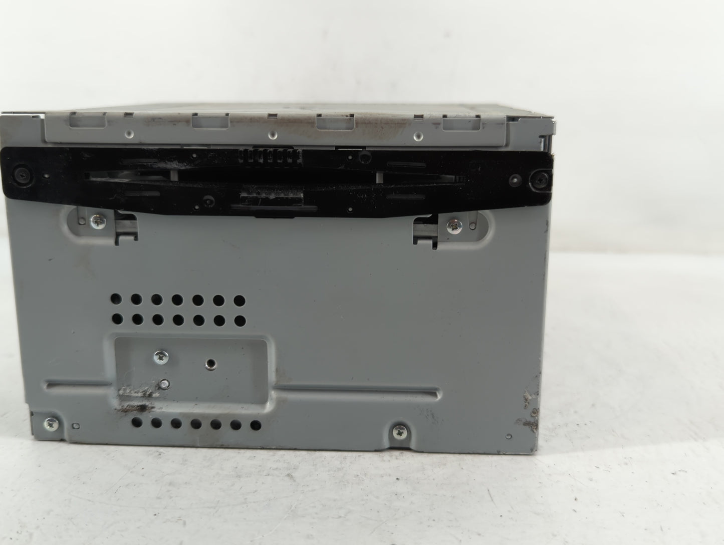 2011-2012 Ford Fusion Radio AM FM Cd Player Receiver Replacement P/N:BE5T-19C107-AB Fits Fits 2011 2012 OEM Used Auto Parts 
