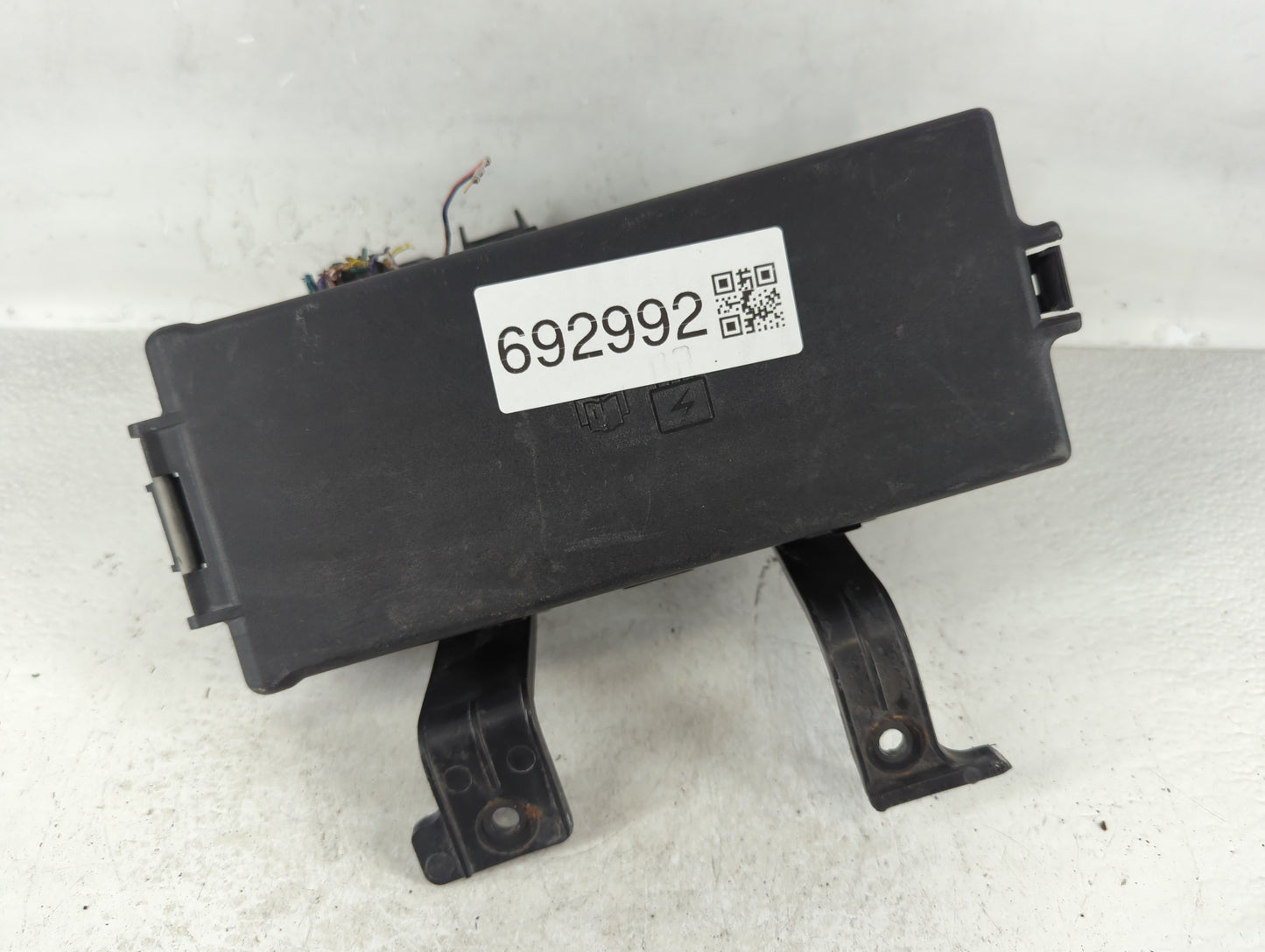2010-2012 Ford Fusion Fusebox Fuse Box Panel Relay Module P/N:BE5T-14290-H Fits Fits 2010 2011 2012 OEM Used Auto Parts - Oe
