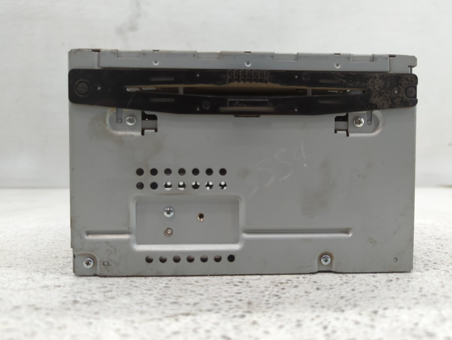 2011-2012 Ford Fusion Radio AM FM Cd Player Receiver Replacement P/N:BE5T-18D822-AB Fits Fits 2011 2012 OEM Used Auto Parts 