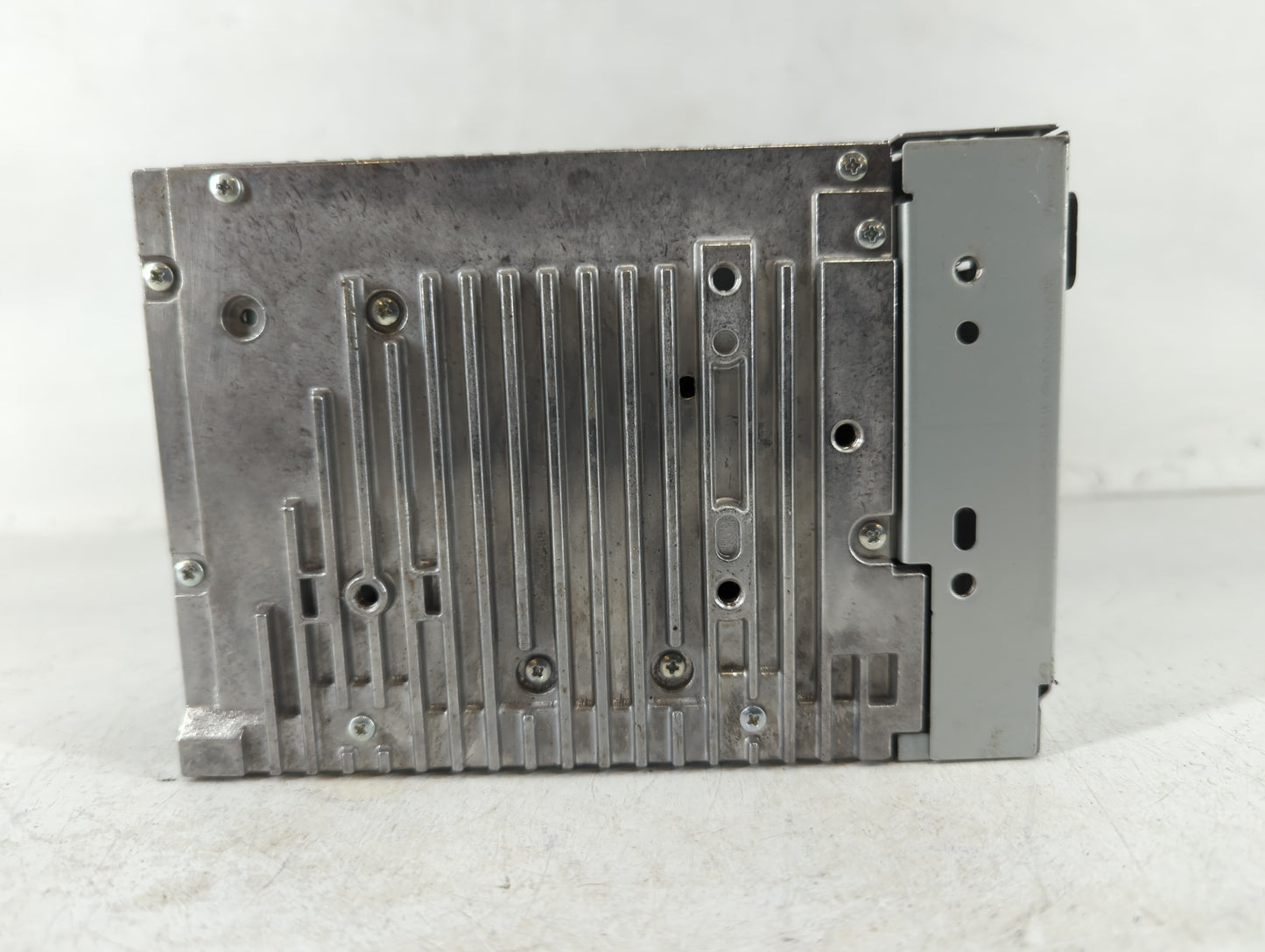 2010-2012 Ford Fusion Am Fm Cd Player Radio Receiver - Oemusedautoparts1.com