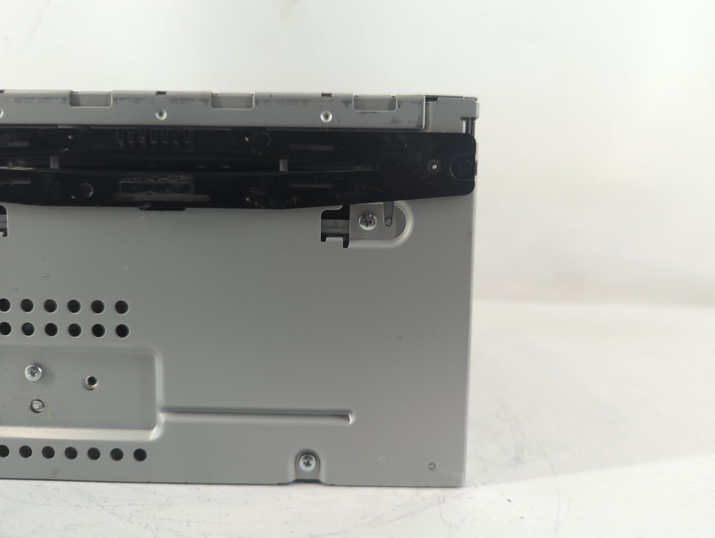 2010-2012 Ford Fusion Am Fm Cd Player Radio Receiver - Oemusedautoparts1.com
