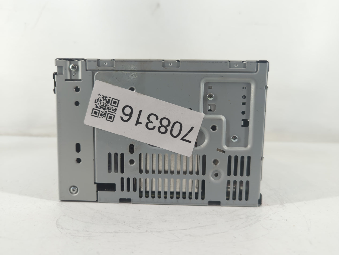 2010-2012 Ford Fusion Am Fm Cd Player Radio Receiver - Oemusedautoparts1.com
