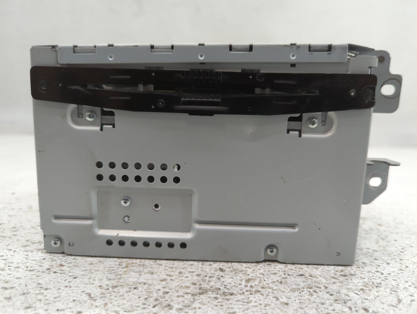 2011-2012 Ford Fusion Am Fm Cd Player Radio Receiver - Oemusedautoparts1.com