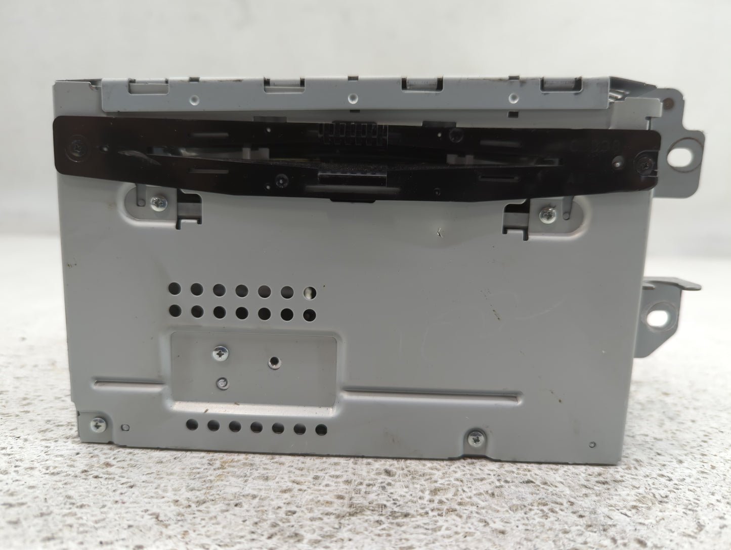 2011-2012 Ford Fusion Am Fm Cd Player Radio Receiver - Oemusedautoparts1.com