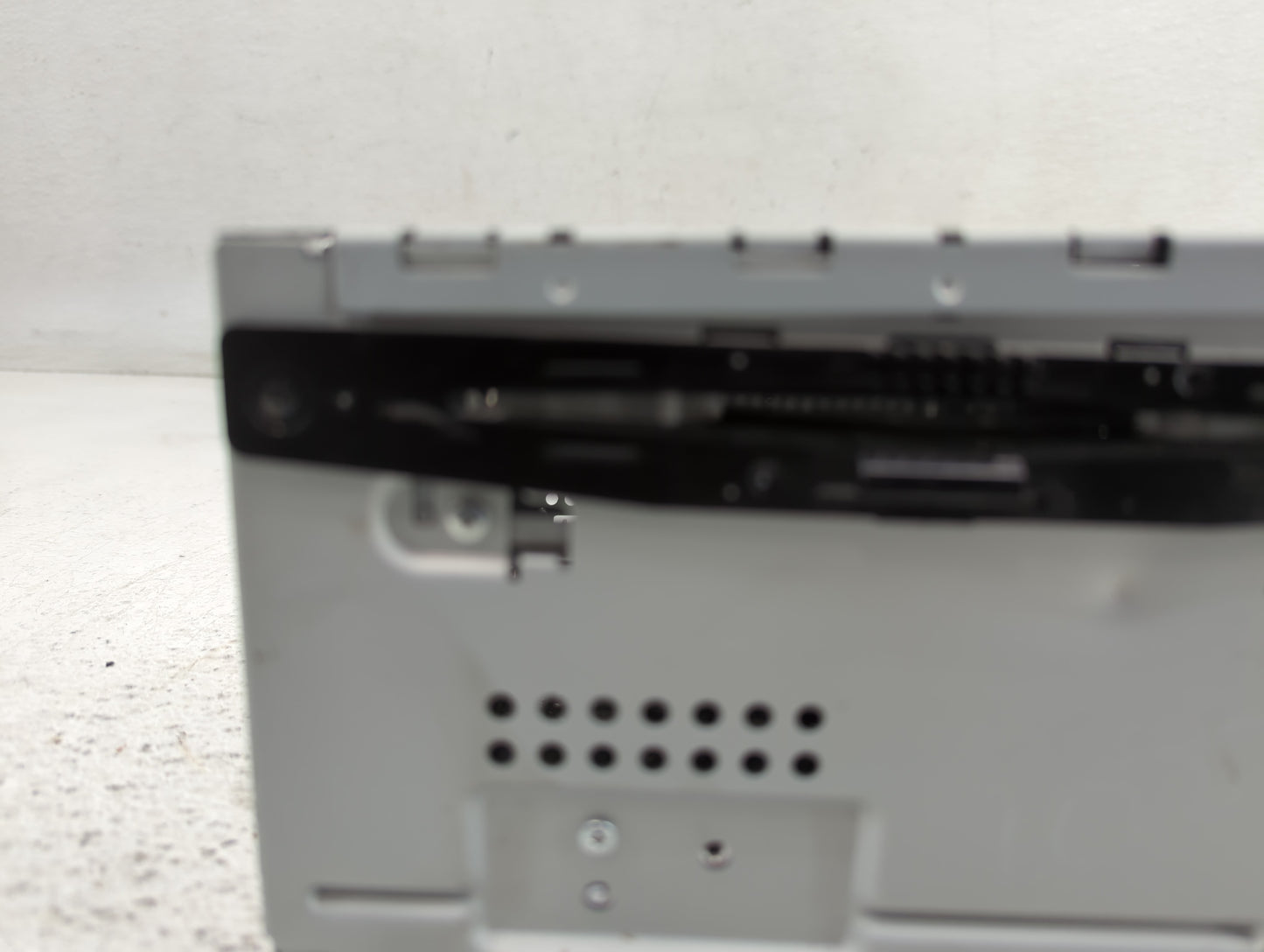 2011-2012 Ford Fusion Am Fm Cd Player Radio Receiver - Oemusedautoparts1.com