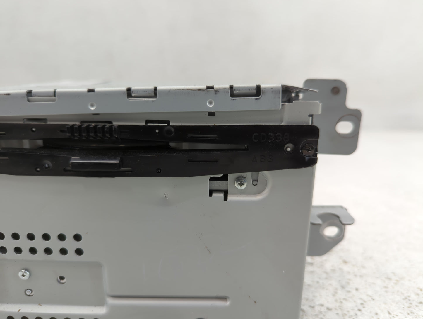 2011-2012 Ford Fusion Am Fm Cd Player Radio Receiver - Oemusedautoparts1.com