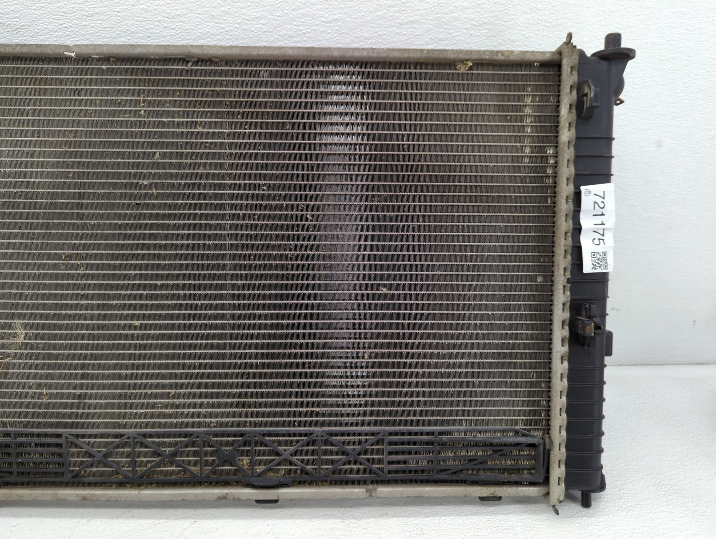 2011-2012 Ford Fusion Engine Cooling Radiator Condensor Fits Fits 2011 2012 OEM Used Auto Parts - Oemusedautoparts1.com