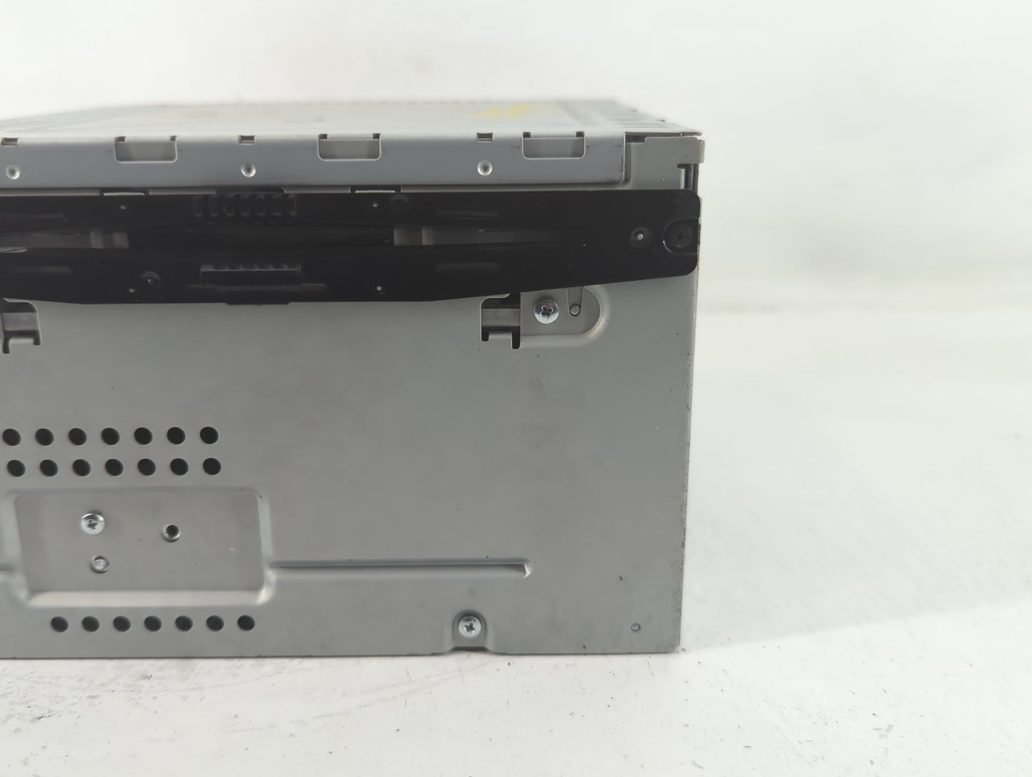 2010-2012 Ford Fusion Radio AM FM Cd Player Receiver Replacement P/N:BE5T-19C157-AB Fits Fits 2010 2011 2012 OEM Used Auto P