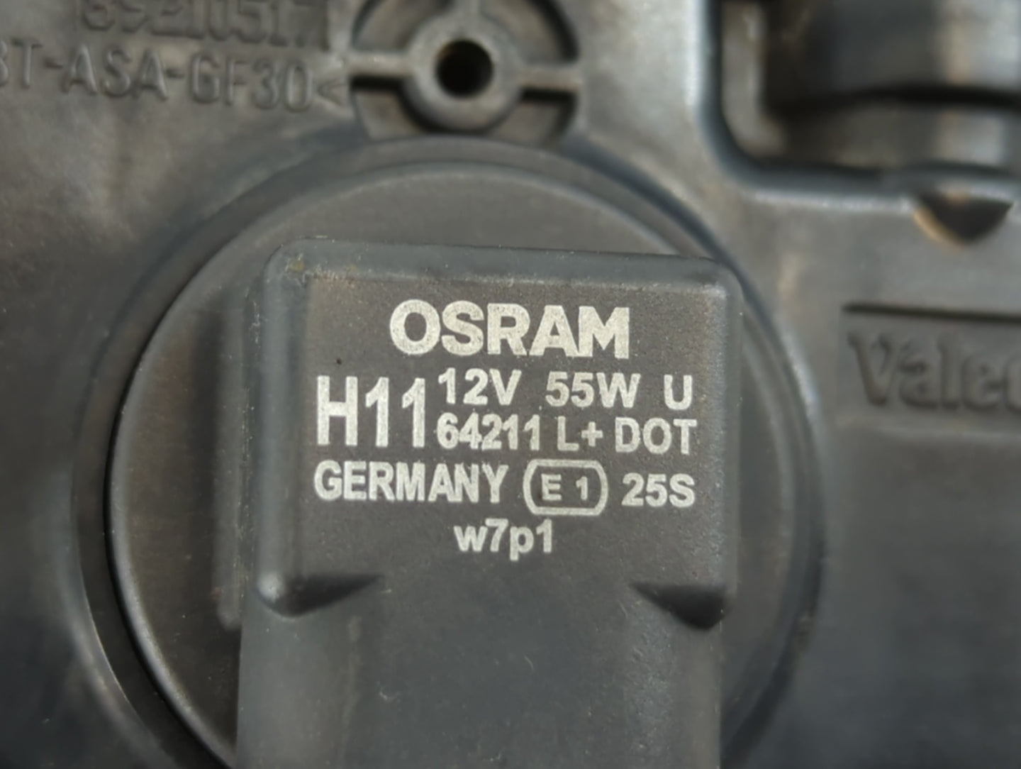 2010-2012 Ford Fusion Passenger Right Oem Front Light Lamp - Oemusedautoparts1.com