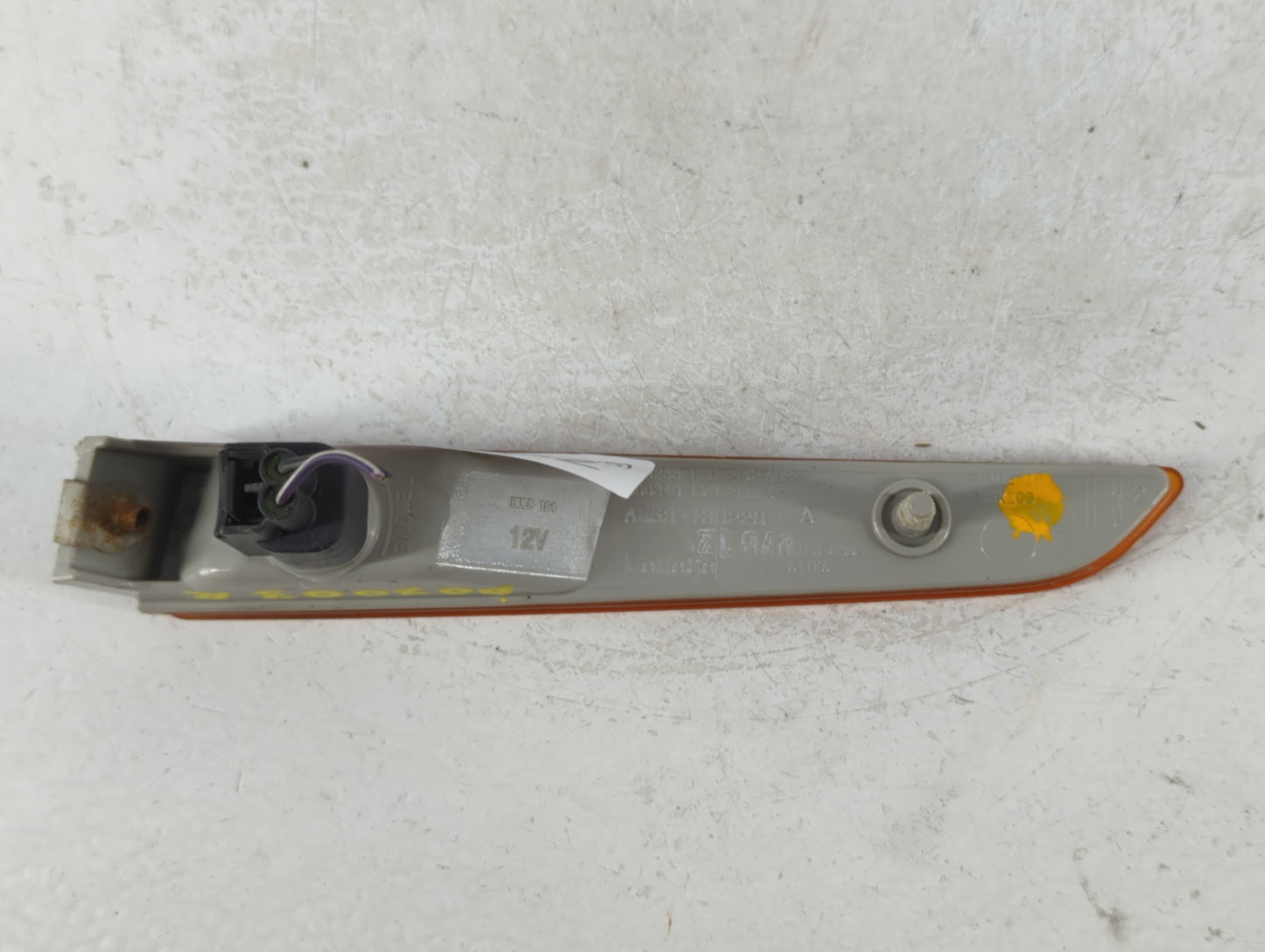 2010-2012 Ford Fusion Passenger Right Oem Front Light Lamp - Oemusedautoparts1.com