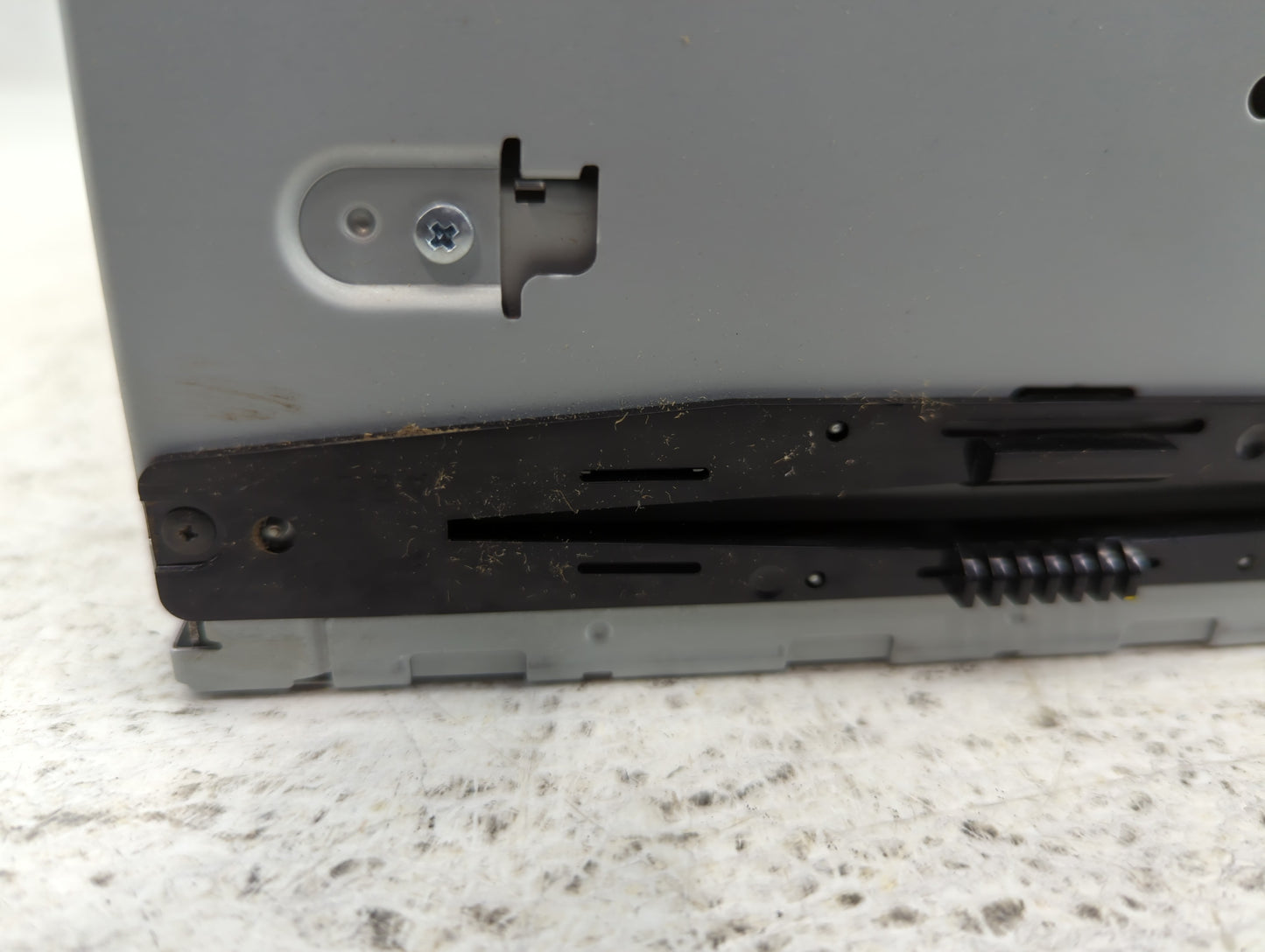 2011-2012 Ford Fusion Am Fm Cd Player Radio Receiver - Oemusedautoparts1.com