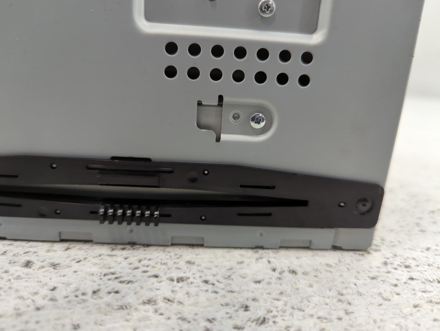 2011-2012 Ford Fusion Am Fm Cd Player Radio Receiver - Oemusedautoparts1.com