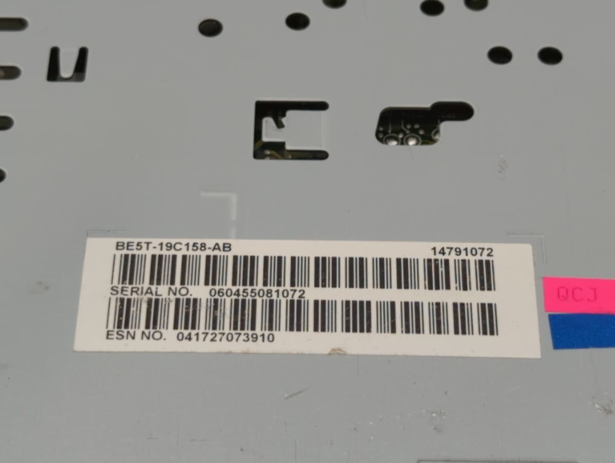 2011-2012 Ford Fusion Am Fm Cd Player Radio Receiver 726259 - Oemusedautoparts1.com