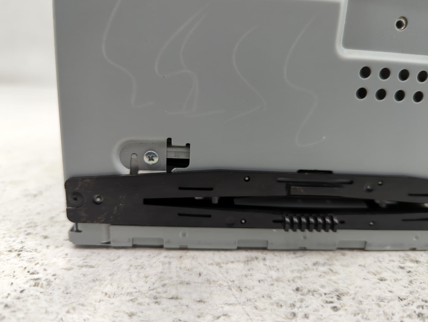 2010-2012 Ford Fusion Am Fm Cd Player Radio Receiver - Oemusedautoparts1.com
