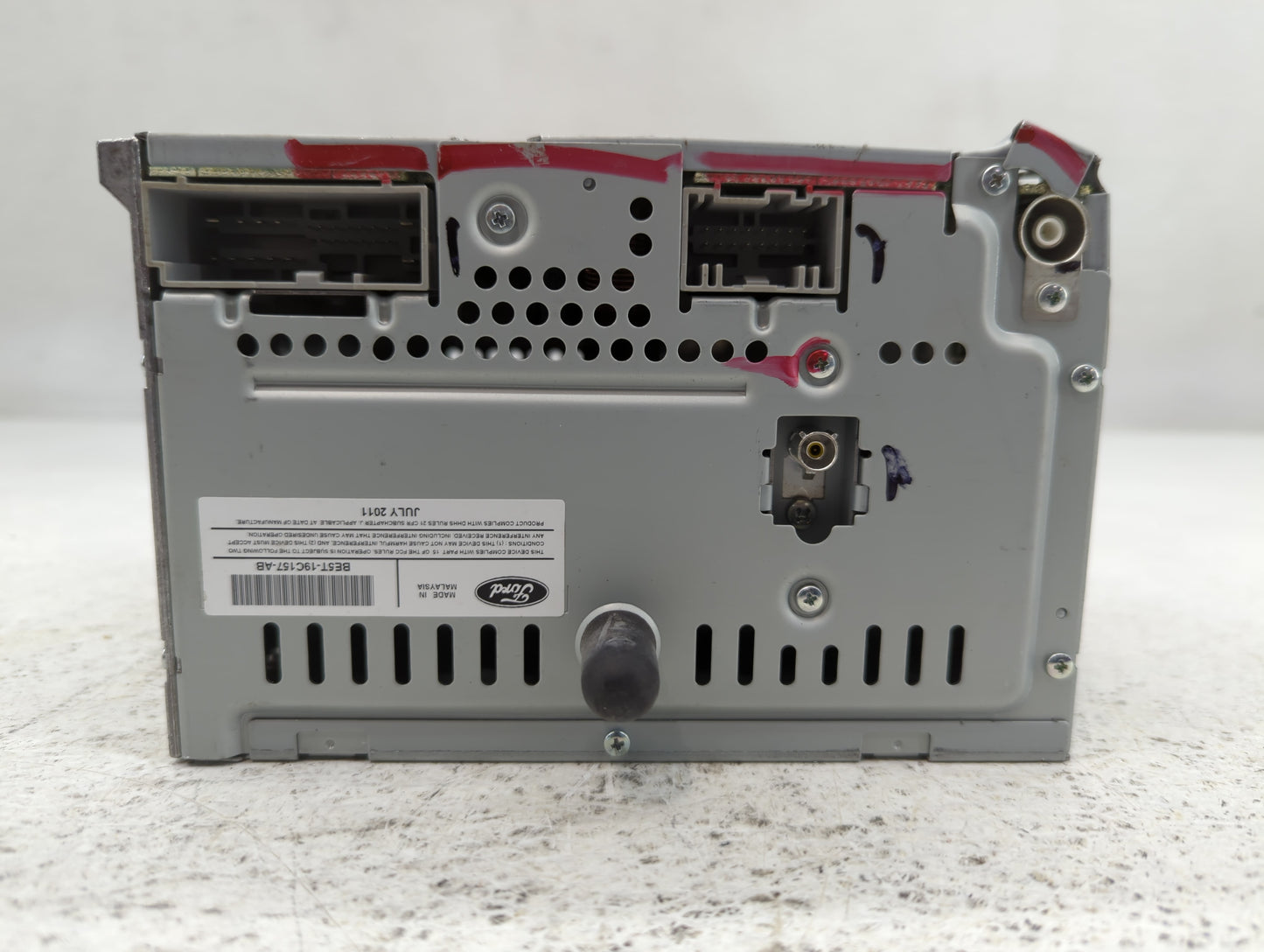 2010-2012 Ford Fusion Am Fm Cd Player Radio Receiver - Oemusedautoparts1.com