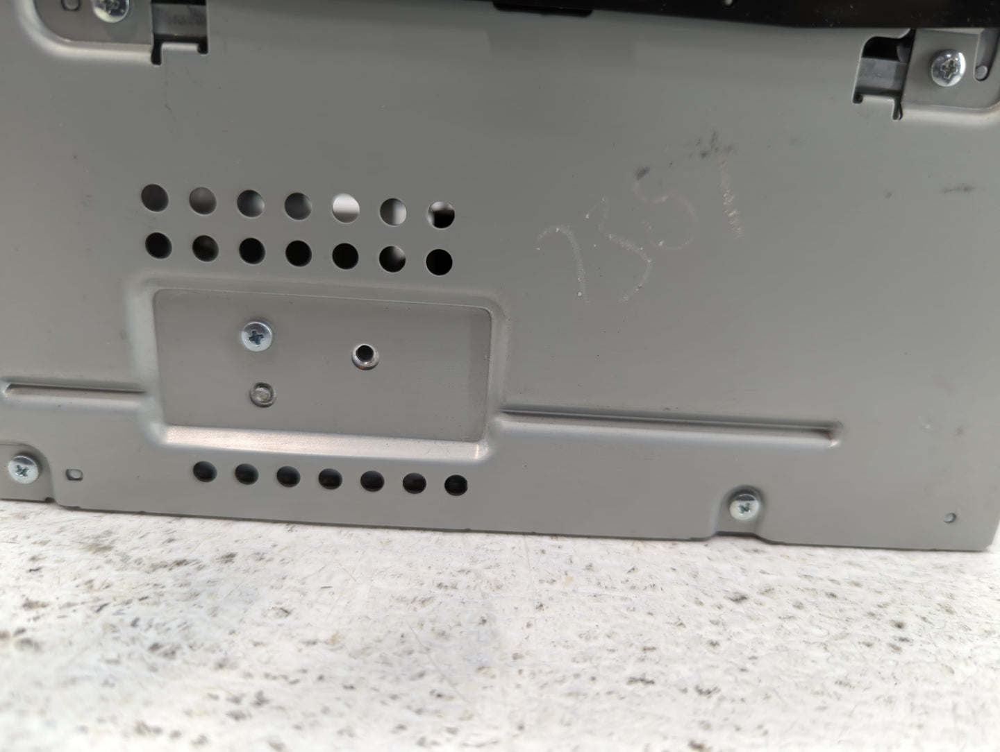 2010-2012 Ford Fusion Am Fm Cd Player Radio Receiver - Oemusedautoparts1.com