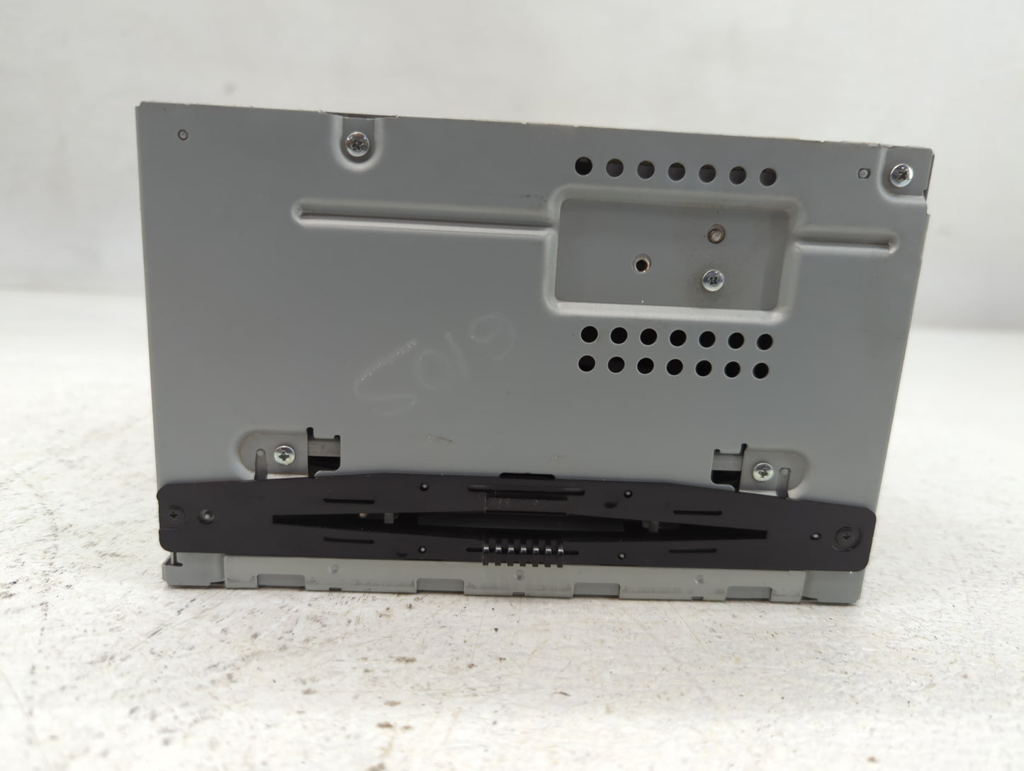 2010-2012 Ford Fusion Am Fm Cd Player Radio Receiver - Oemusedautoparts1.com