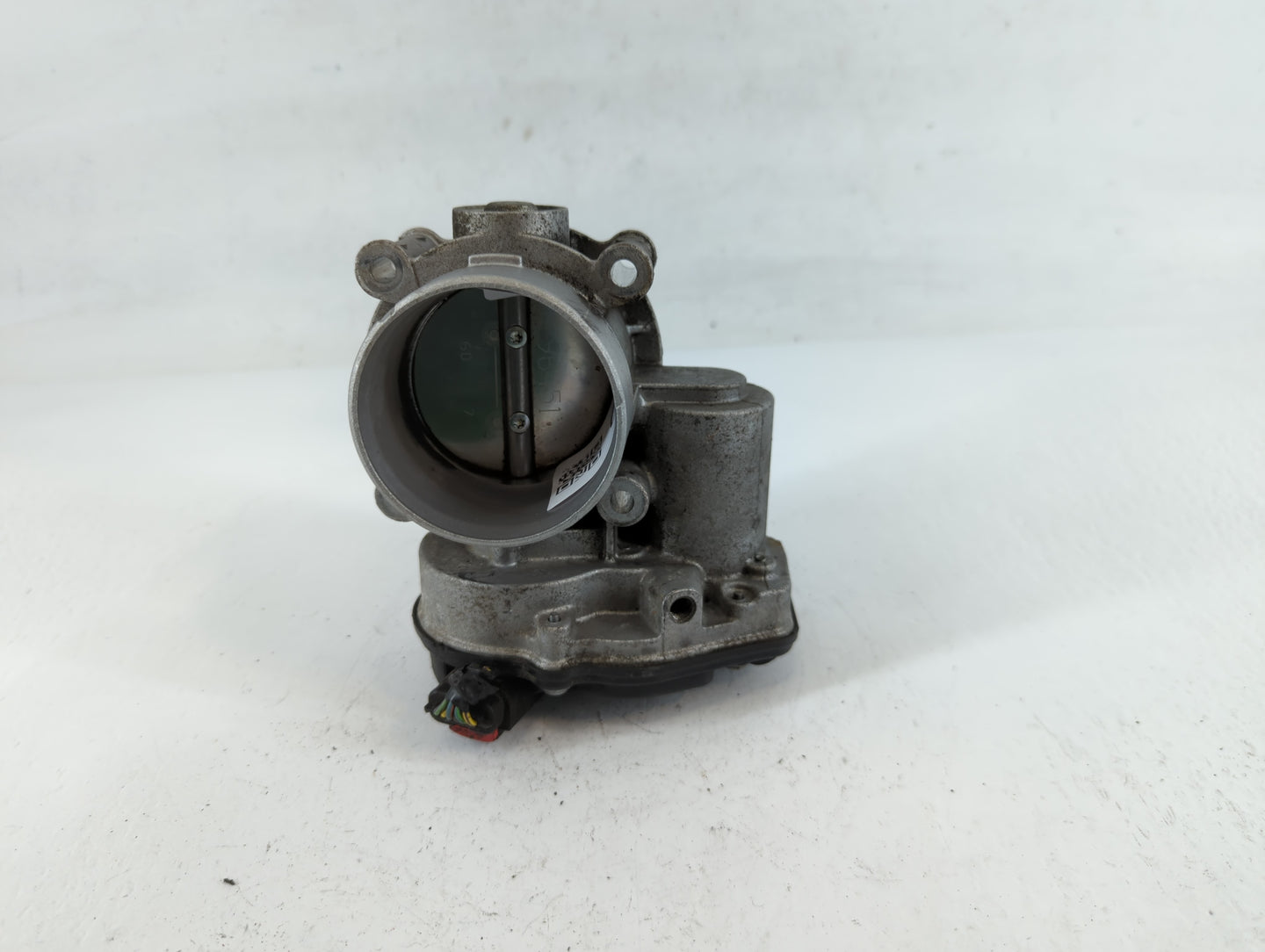 2010-2012 Ford Fusion Throttle Body P/N:DS7Z-A 122 12 3003456 Fits Fits 2009 2010 2011 2012 OEM Used Auto Parts - Oemusedaut