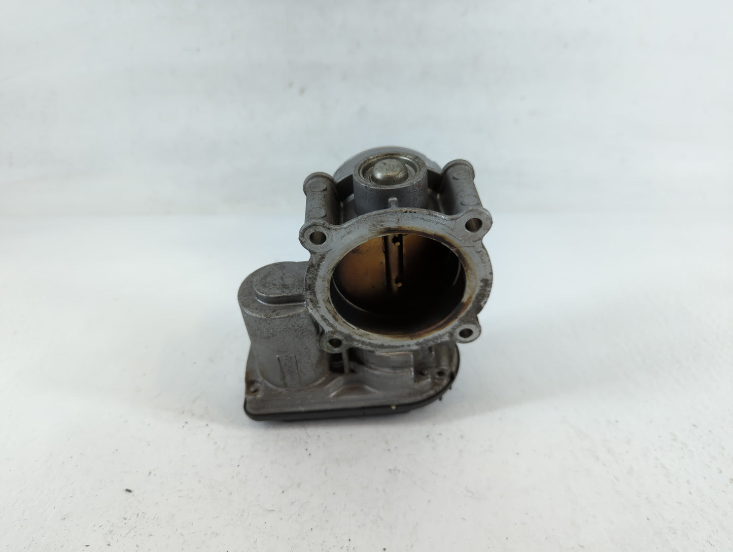 2010-2012 Ford Fusion Throttle Body P/N:DS7Z-A 122 12 3003456 Fits Fits 2009 2010 2011 2012 OEM Used Auto Parts - Oemusedaut