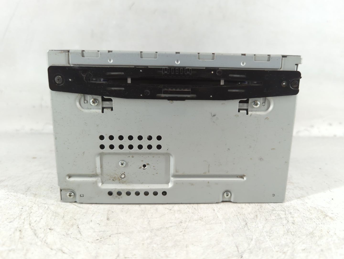 2010-2012 Ford Fusion Radio AM FM Cd Player Receiver Replacement P/N:BE5T-19C157-AB Fits Fits 2010 2011 2012 OEM Used Auto P