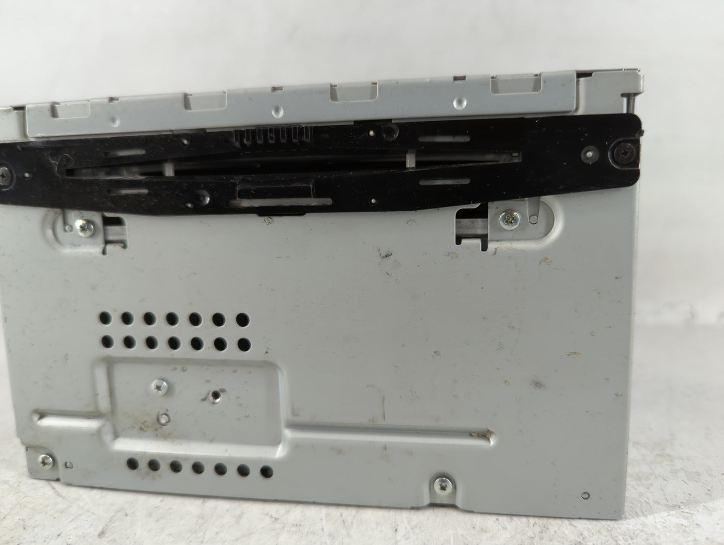 2010-2012 Ford Fusion Radio AM FM Cd Player Receiver Replacement P/N:BE5T-19C157-AB Fits Fits 2010 2011 2012 OEM Used Auto P