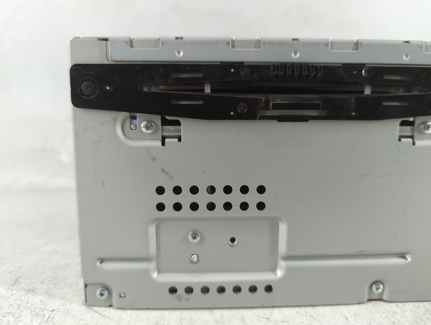 2010-2012 Ford Fusion Radio AM FM Cd Player Receiver Replacement P/N:BE5T-19C157-AB Fits Fits 2010 2011 2012 OEM Used Auto P