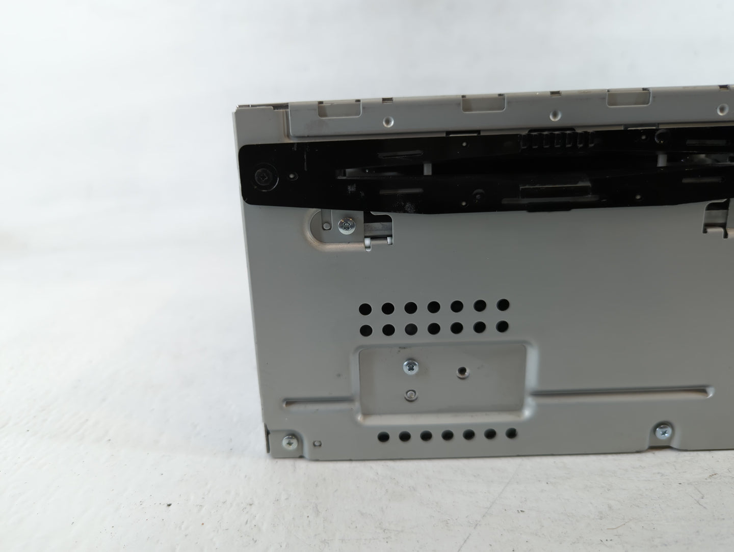 2010-2012 Ford Fusion Am Fm Cd Player Radio Receiver - Oemusedautoparts1.com