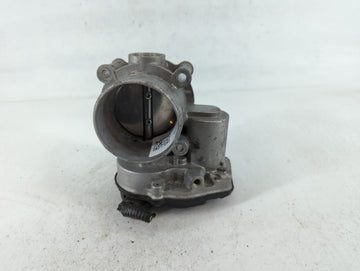 2010-2012 Ford Fusion Throttle Body P/N:170143006466 DS7E-9F991-AJ Fits Fits 2009 2010 2011 2012 OEM Used Auto Parts - Oemus
