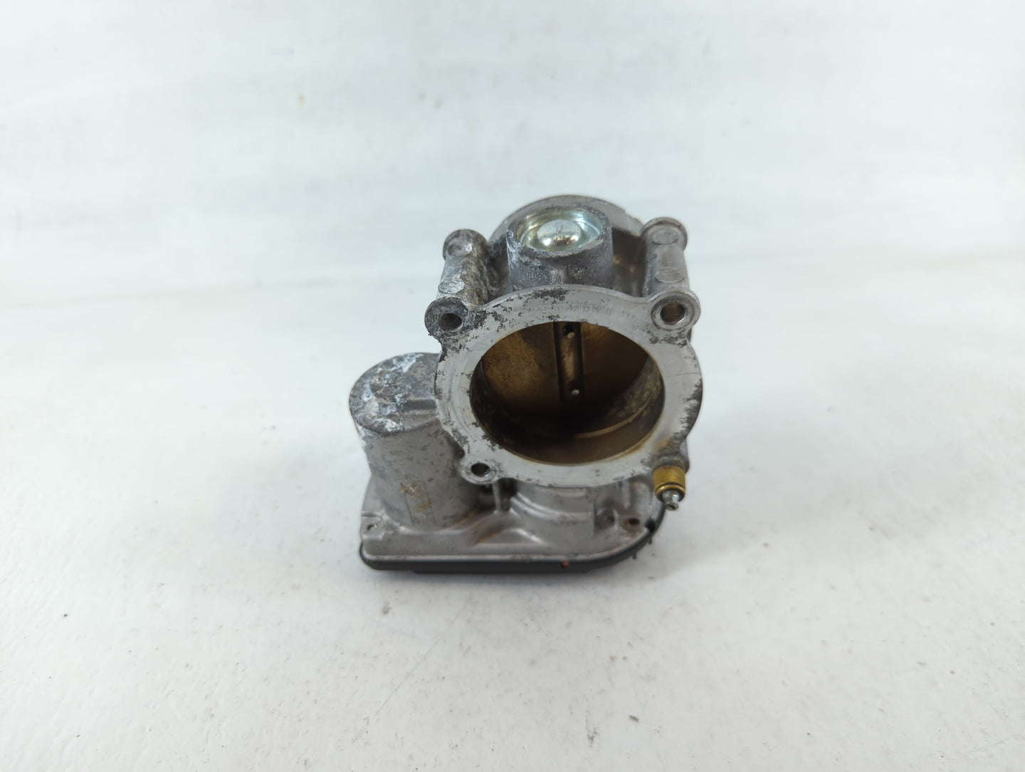 2010-2012 Ford Fusion Throttle Body P/N:221614002949 DS7E-9F991-AK Fits Fits 2009 2010 2011 2012 OEM Used Auto Parts - Oemus