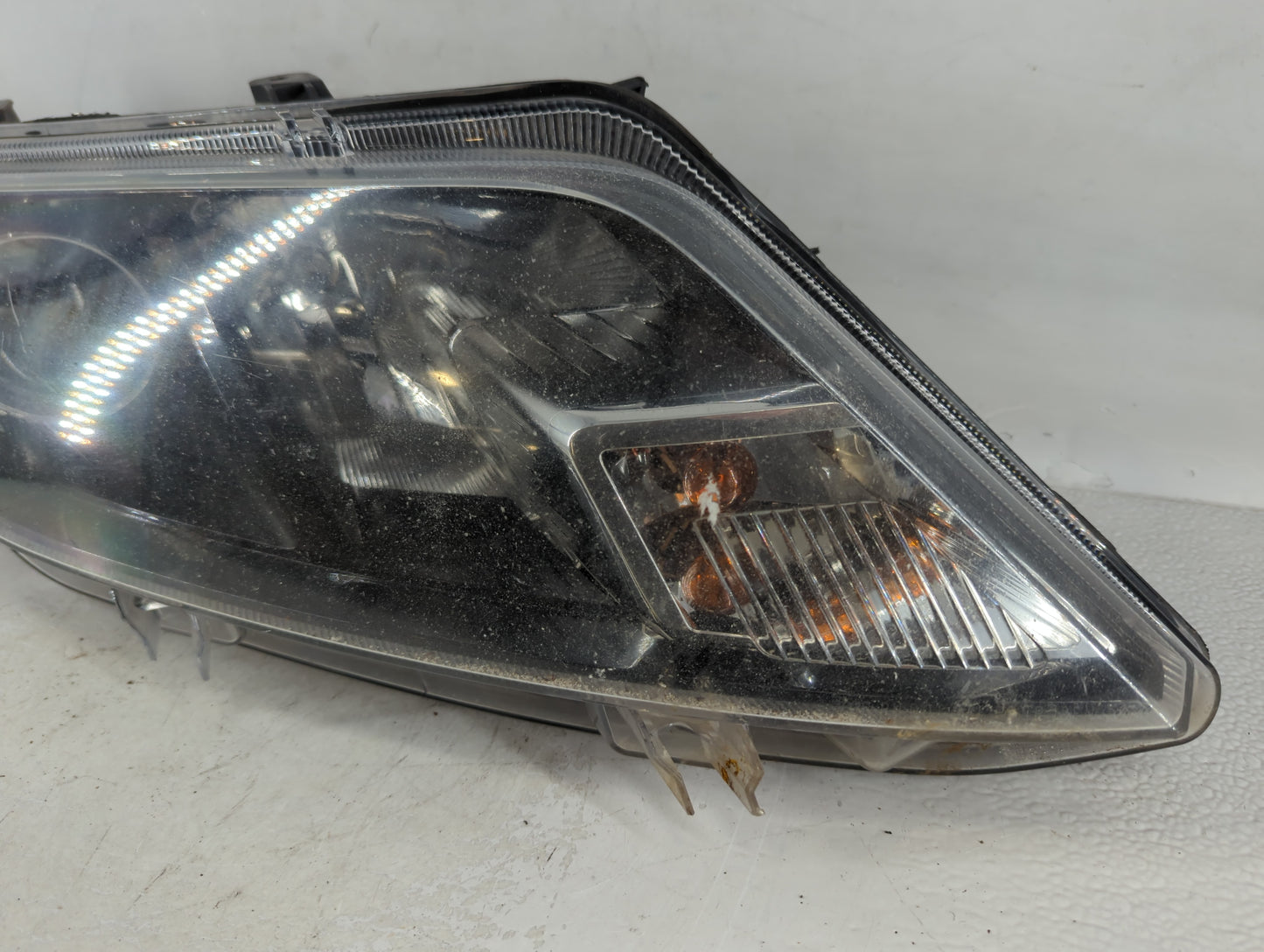 2010-2012 Ford Fusion Passenger Right Oem Head Light Headlight Lamp 745075 - Oemusedautoparts1.com