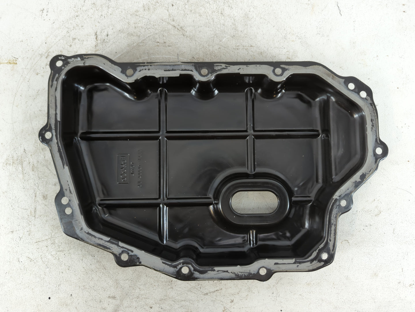 2010-2012 Ford Fusion Engine Oil Pan P/N:TC11A 9L8P-78004-BC Fits Fits 2009 2010 2011 2012 OEM Used Auto Parts - Oemusedauto