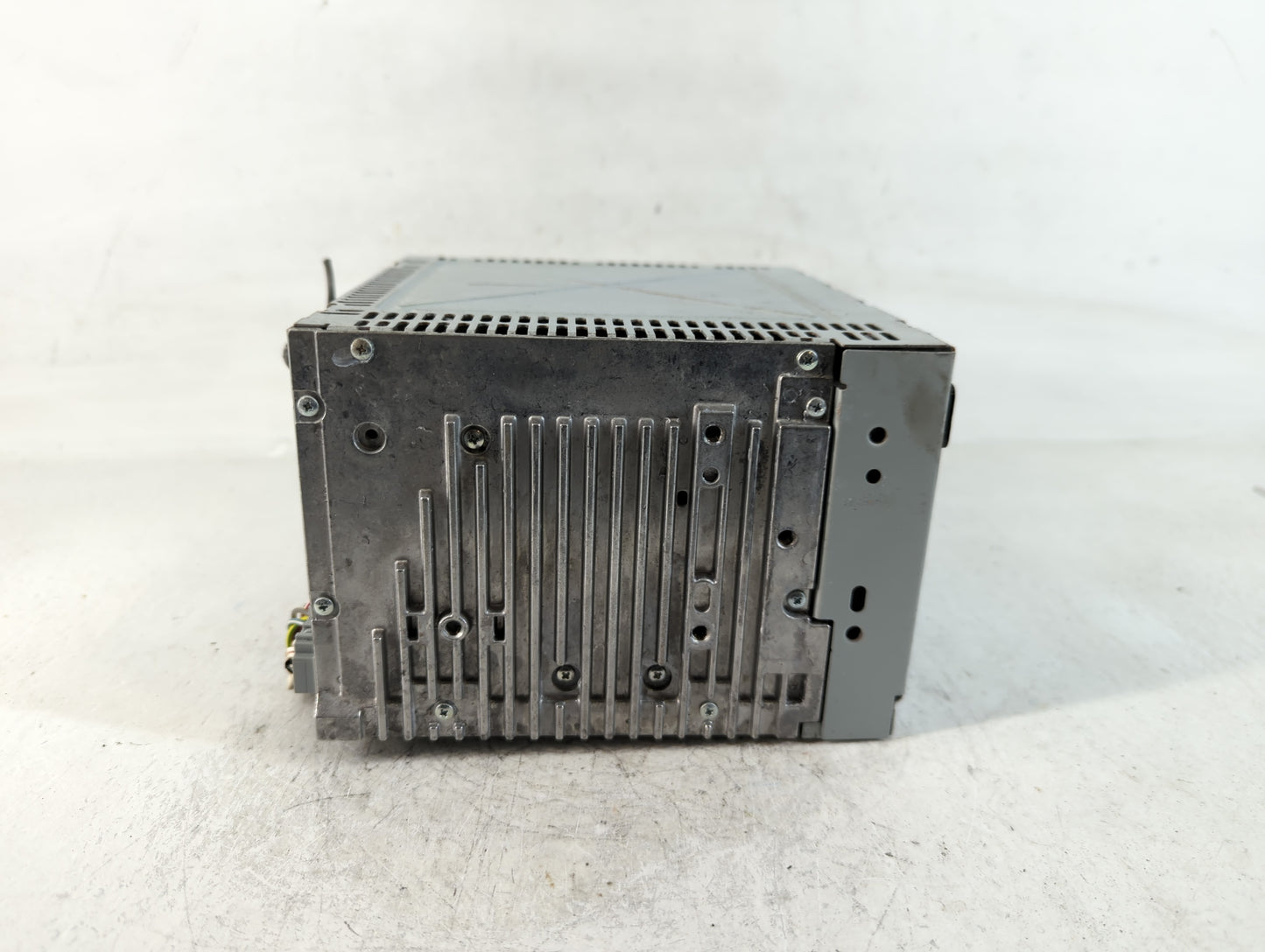 2010-2012 Ford Fusion Am Fm Cd Player Radio Receiver - Oemusedautoparts1.com