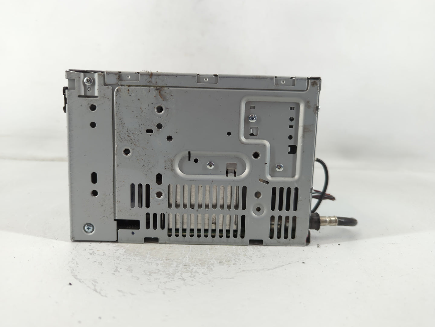 2010-2012 Ford Fusion Radio AM FM Cd Player Receiver Replacement P/N:BE5T-18D822-AB Fits Fits 2010 2011 2012 OEM Used Auto P