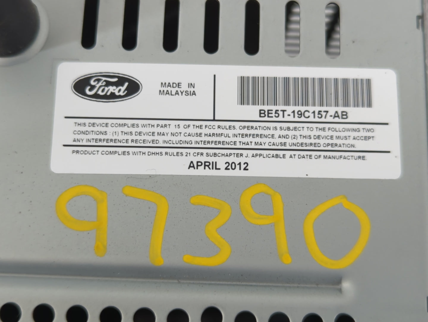 2010-2012 Ford Fusion Radio AM FM Cd Player Receiver Replacement P/N:BE5T-18D822-AB Fits Fits 2010 2011 2012 OEM Used Auto P