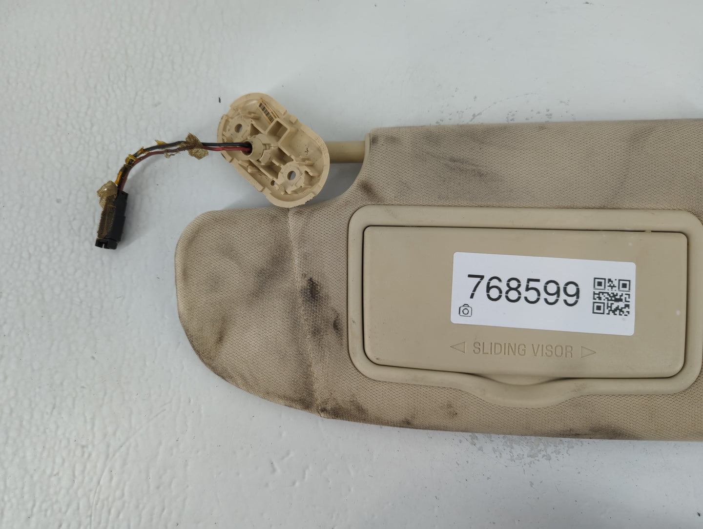 2010-2012 Ford Fusion Sun Visor Shade Replacement Driver Left Mirror Fits Fits 2010 2011 2012 OEM Used Auto Parts - Oemuseda
