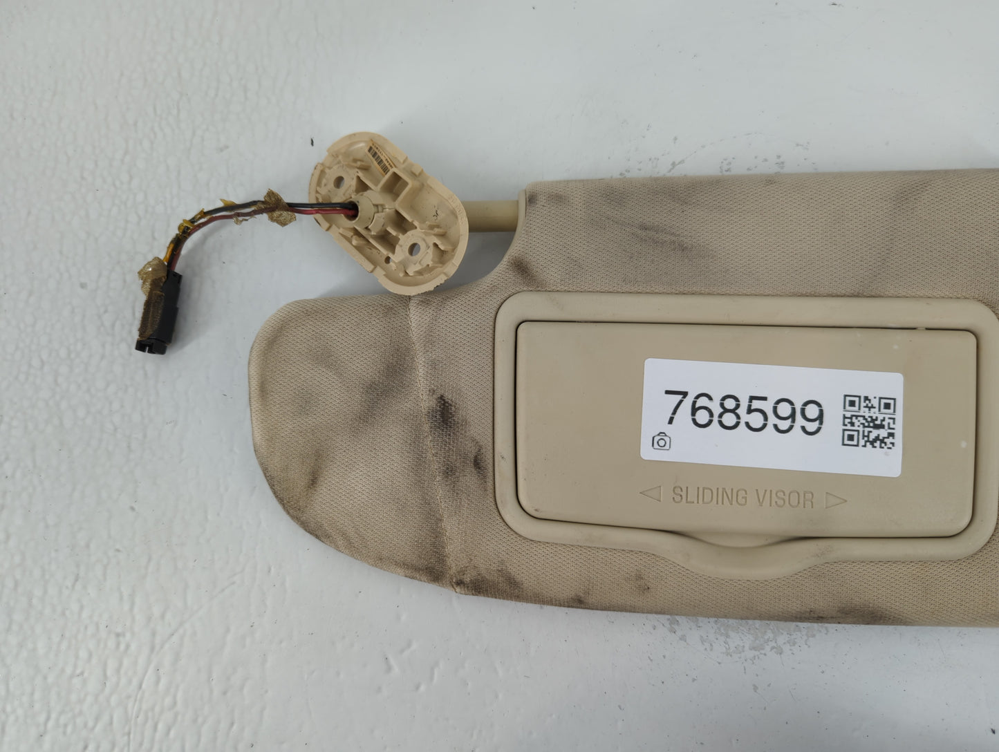 2010-2012 Ford Fusion Sun Visor Shade Replacement Driver Left Mirror Fits Fits 2010 2011 2012 OEM Used Auto Parts - Oemuseda