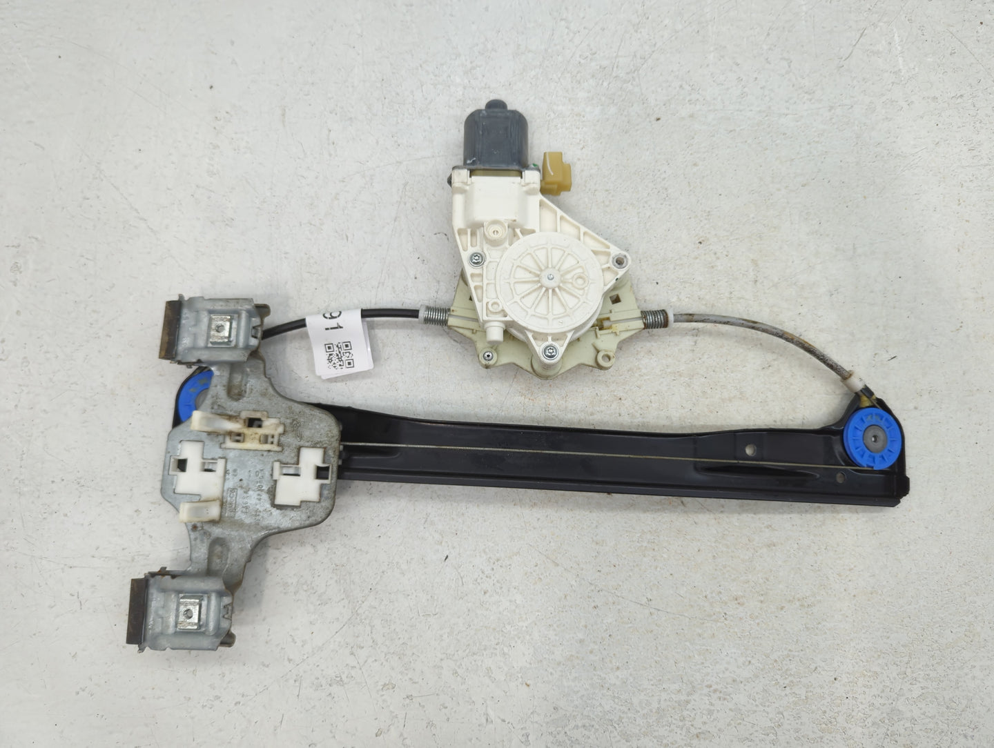 2010-2012 Ford Fusion Passenger Right Rear Power Window Switch - Oemusedautoparts1.com