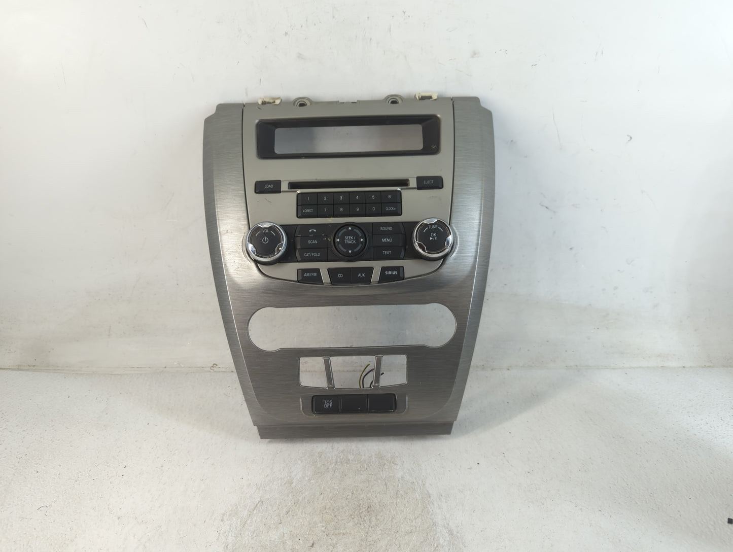 2010-2012 Ford Fusion Radio AM FM Cd Player Receiver Replacement P/N:9E5T-18A802-AE Fits Fits 2010 2011 2012 OEM Used Auto P