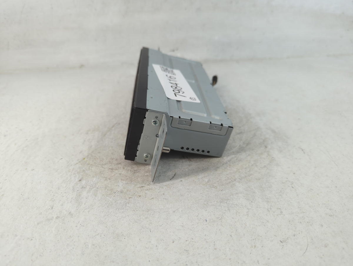 2010-2012 Ford Fusion Information Radio Display Screen 798416 - Oemusedautoparts1.com