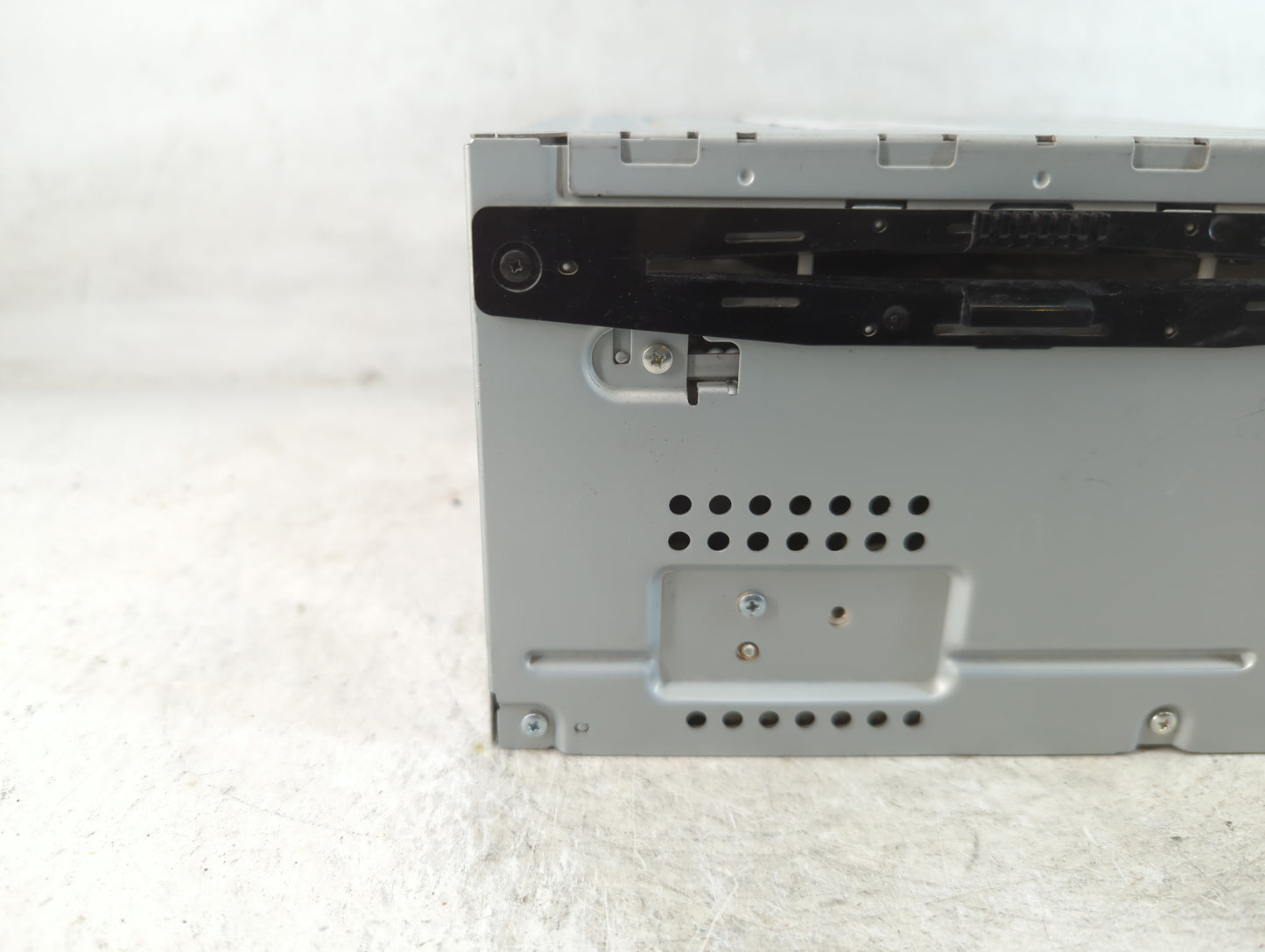 2010-2012 Ford Fusion Radio AM FM Cd Player Receiver Replacement P/N:BE5T-19C157-AB Fits Fits 2010 2011 2012 OEM Used Auto P