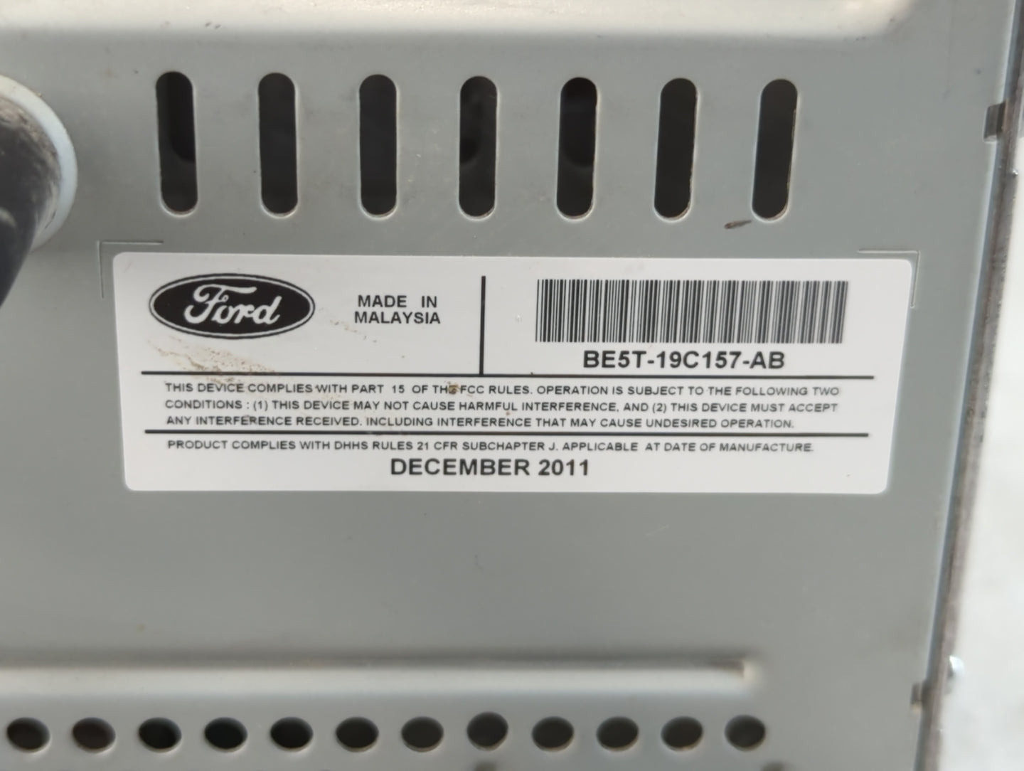 2010-2012 Ford Fusion Radio AM FM Cd Player Receiver Replacement P/N:BE5T-19C157-AB Fits Fits 2010 2011 2012 OEM Used Auto P